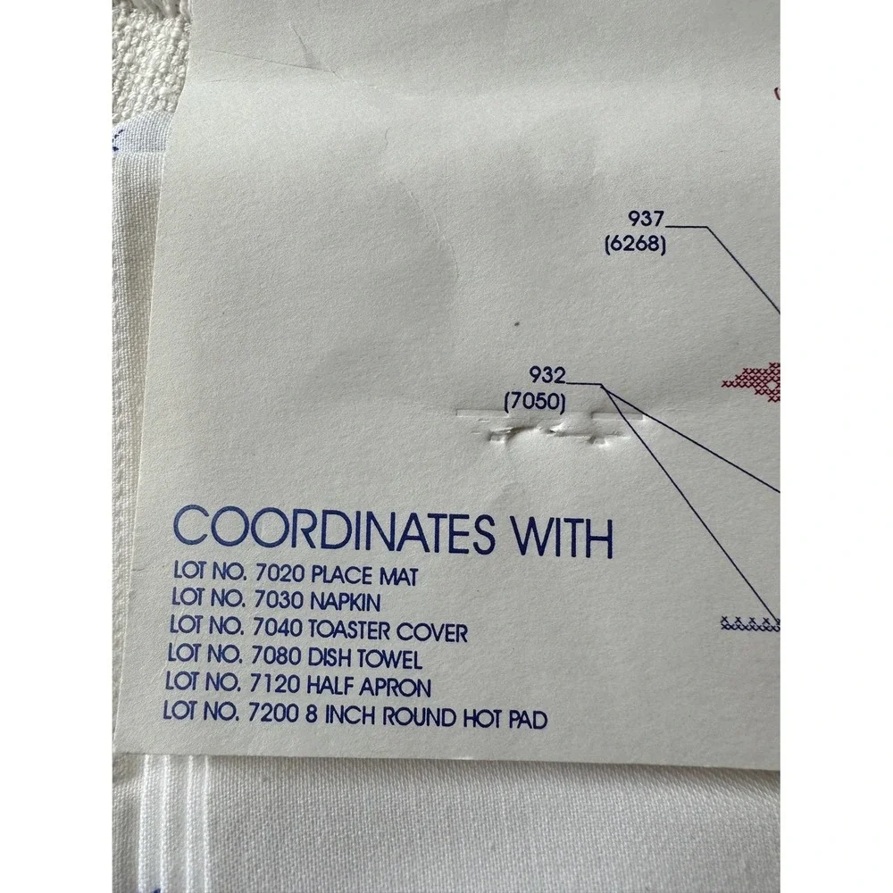 Tablecloth embroidery kit